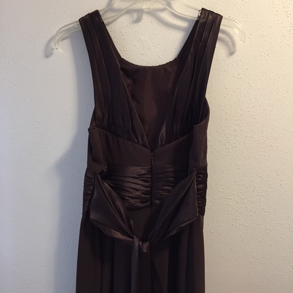 LAST CHANCE 💫 Chiffon & charmeuse gown - Picture 5 of 8